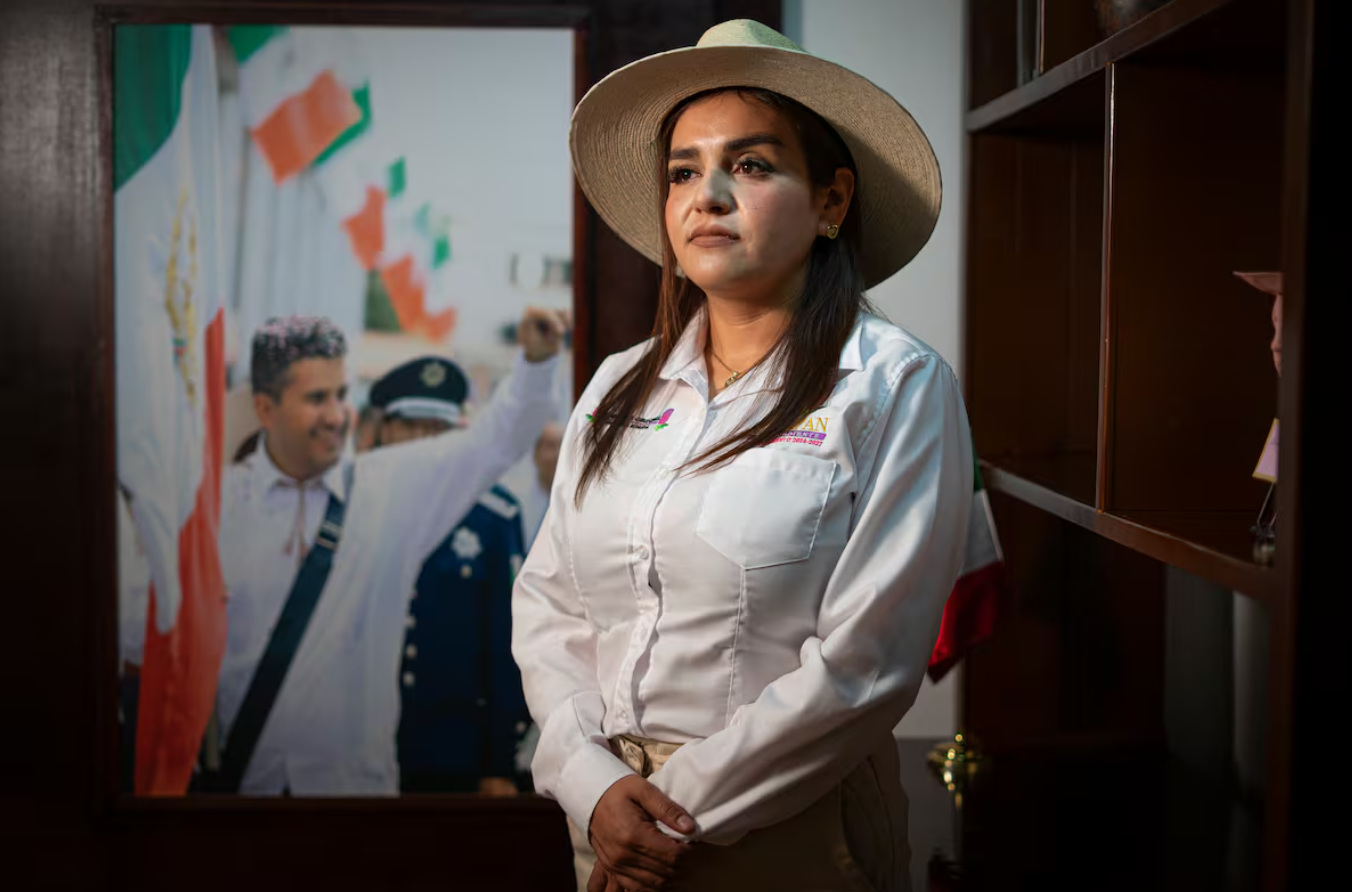 Fiscalía de Michoacán solicita por tercera vez a Grecia Quiroz teléfonos
