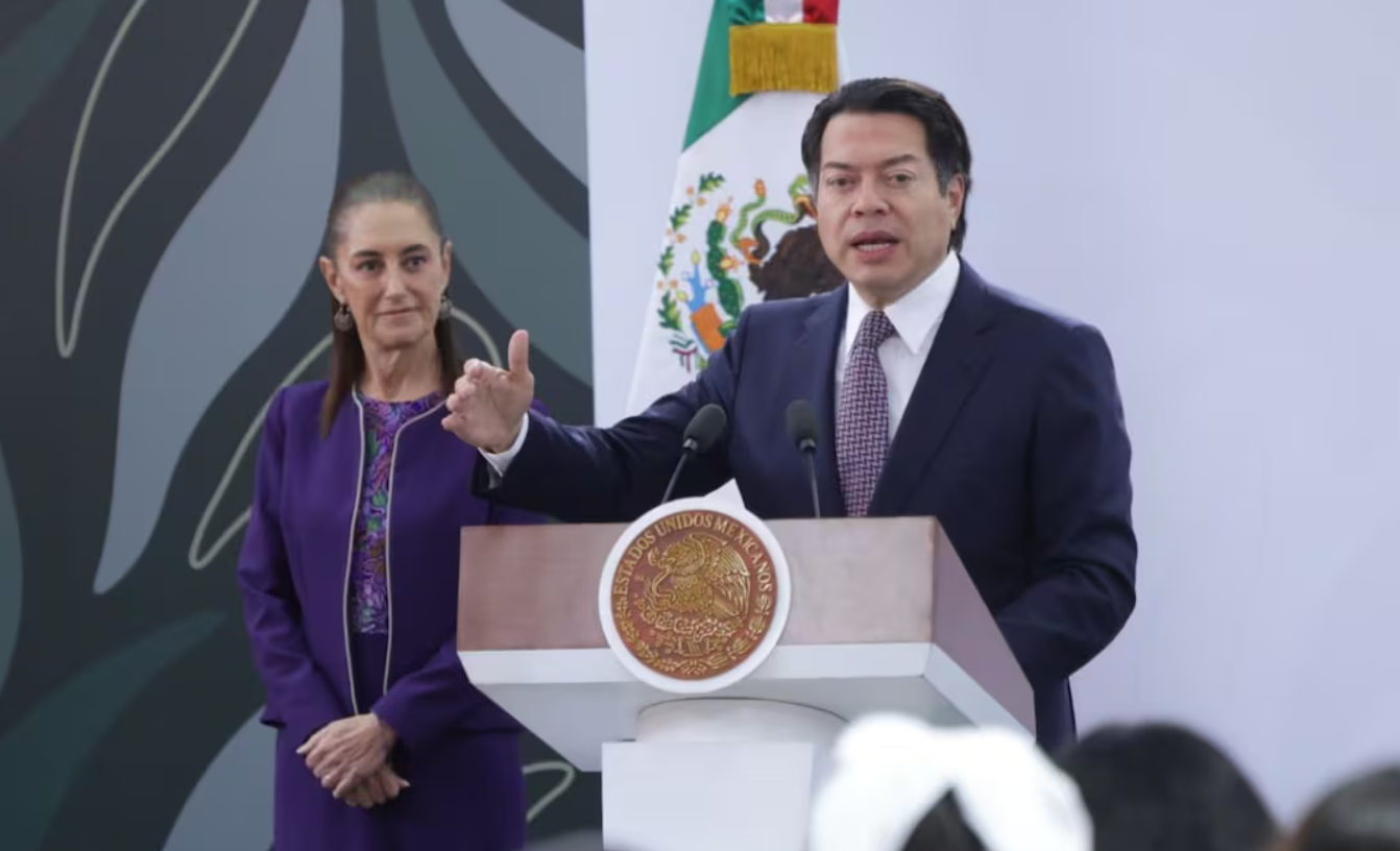 El 81 por ciento de maestros apoya regular el uso de celulares