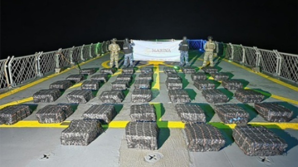 Secretaría de Marina asegura más de una tonelada de cocaína en aguas del Pacífico