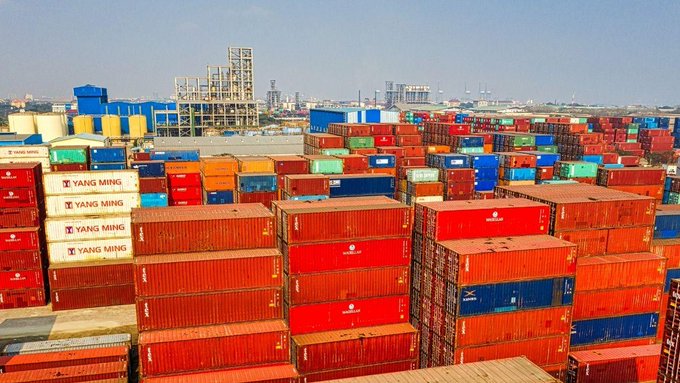 Exportaciones mexicanas alcanzan máximo histórico en julio con crecimiento de 43.7 porciento.