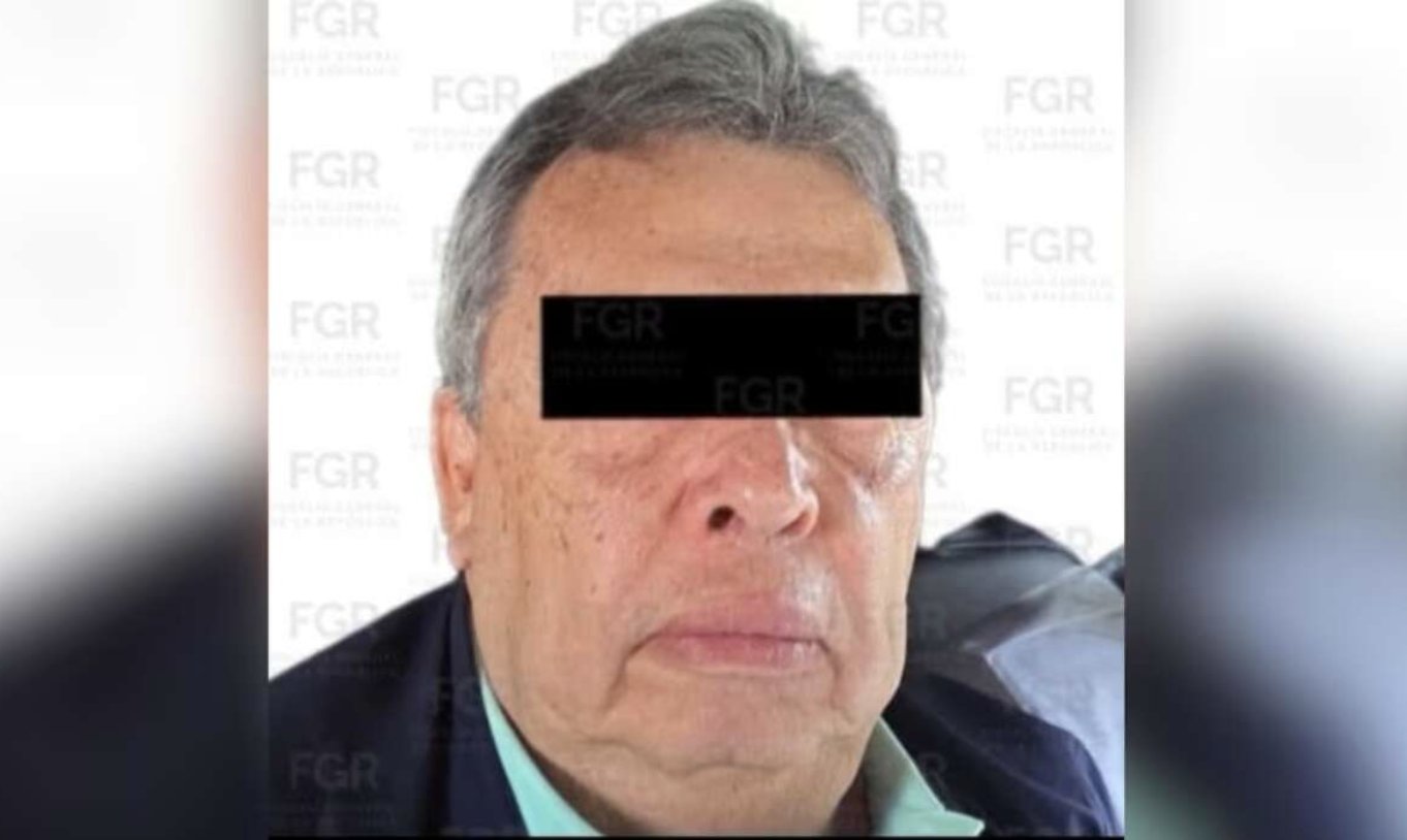 FGR obtiene prisión preventiva contra exgobernador de Guerrero, Ángel 'N', por caso Ayotzinapa.