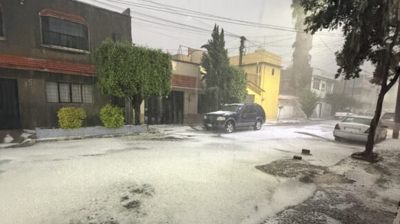 Lluvias intensas, granizada pintan de blanco algunas alcaldías de la CDMX