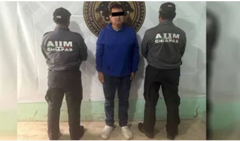 Detienen al hijo de exdirigente del PRI tras muerte de director en Teopisca, Chiapas.