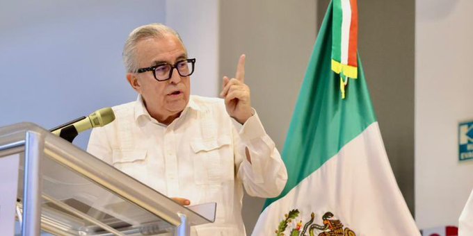 Lilly Téllez pide extradición de Rubén Rocha Moya y acusa a Morena de conocer presuntos delitos.