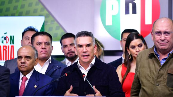 PRI rechaza iniciativa sobre doble nacionalidad y advierte retroceso en derechos políticos