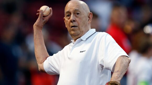 Muere a los 93 años Bill Rasmussen, cofundador de ESPN