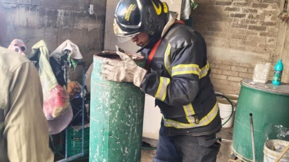 Bomberos y UAM certifican a técnicos de gas para prevenir fugas en CDMX