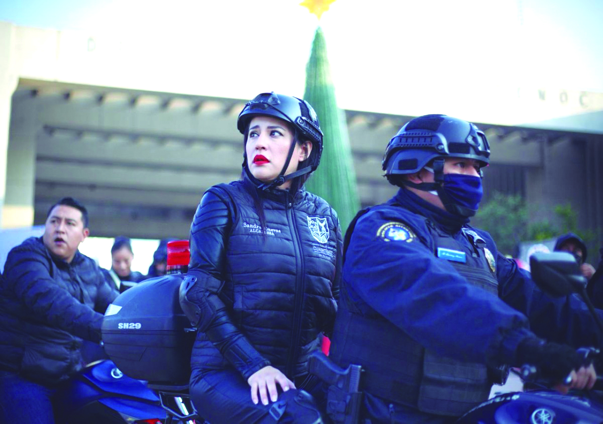 Tribunal inhabilita un año a Sandra Cuevas por abuso de poder