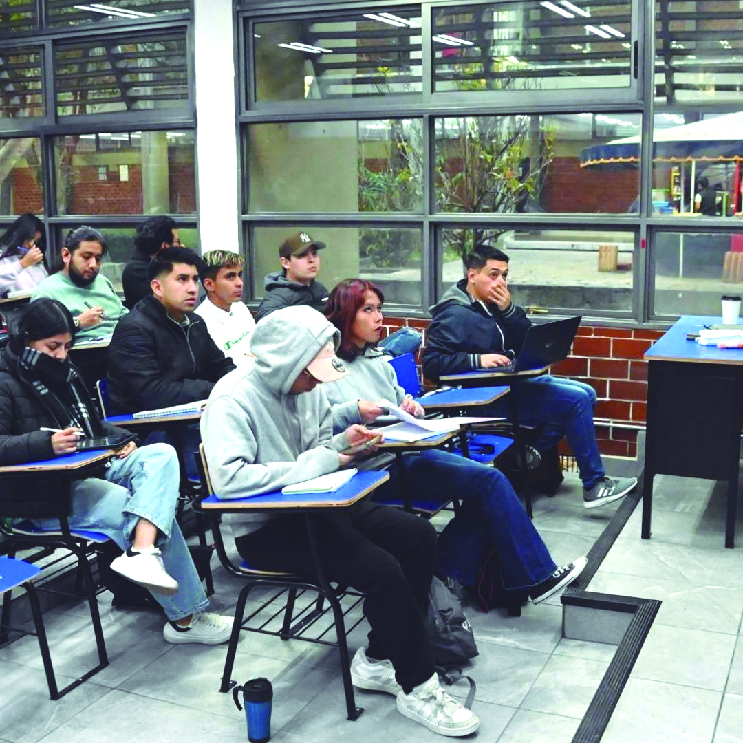 Estudiantes tendrán beca para el transporte