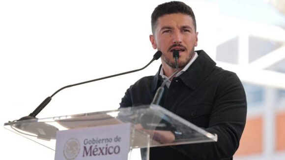 Congreso de Nuevo León pide a la Suprema Corte revocar suspensión que frena juicio político contra Samuel García