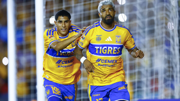 Víctor Manuel Vucetich debuta con triunfo en su tercera etapa al frente de Tigres