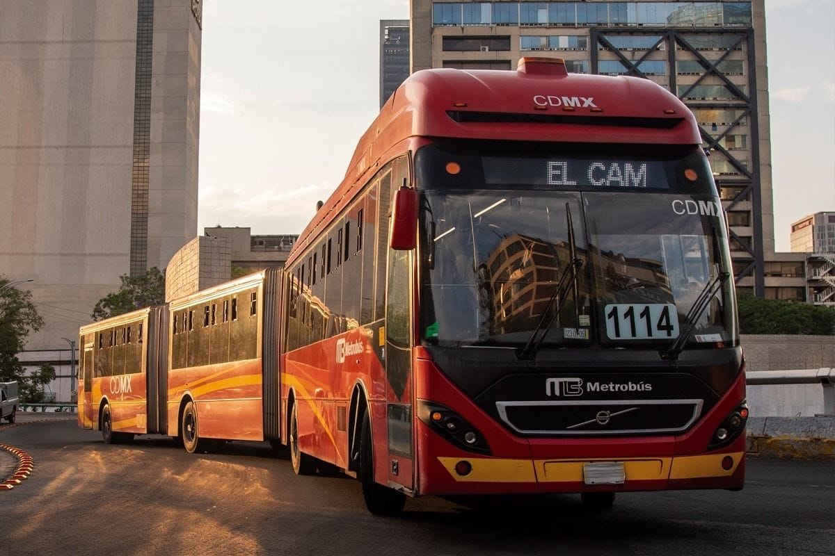 CDMX electrificará 60% del Metrobús para 2033