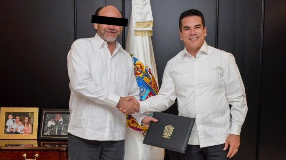 Detienen por presunto peculado a Carlos Alberto Medina, exdirector de Comunicación de Campeche durante el gobierno de Alejandro Moreno
