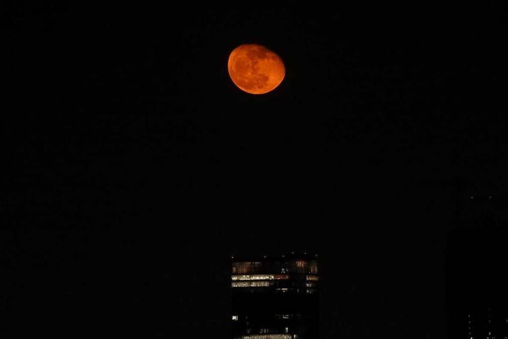 Luna roja en la CDMX: PILARES instalará telescopios