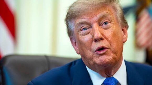 Kennedy Center aprueba restituir el nombre de Donald Trump en su fachada pese a objeciones legales