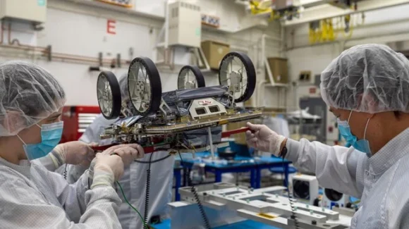 NASA enviará a la Luna tres robots autónomos que explorarán sin órdenes constantes desde la Tierra