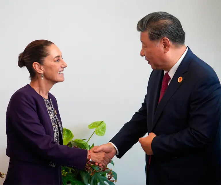 Sheinbaum busca reunirse con Xi Jinping en China durante la cumbre de APEC de noviembre