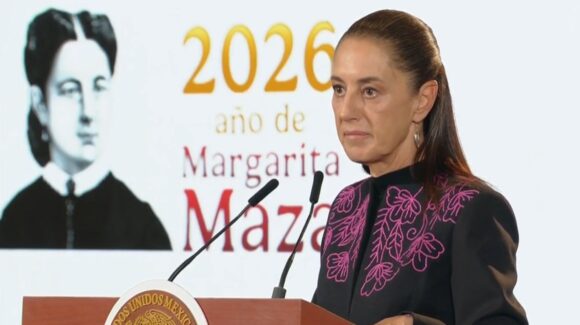 Sheinbaum atribuye a orden judicial el traslado por tierra de Ernesto Ruffo Appel a Ensenada