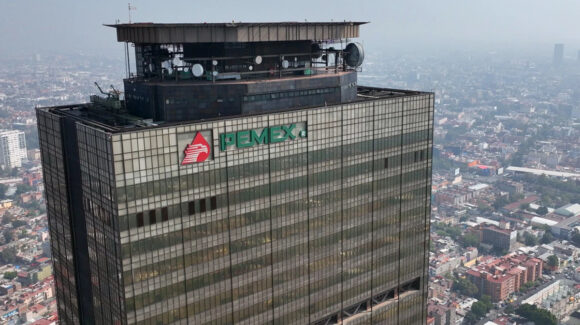 México prevé volver a ganar por petróleo en 2027, tras dos años de pérdidas