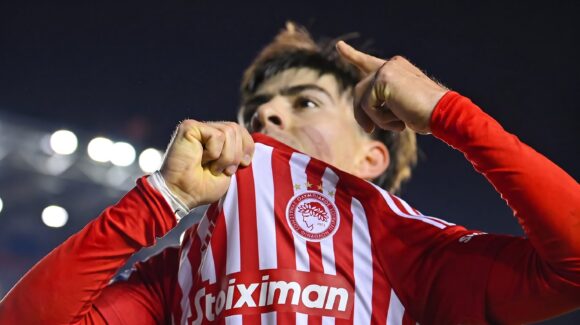¡Debut soñado! Armando ‘Hormiga’ González se estrenó como goleador con el Olympiacos en la Copa de Grecia