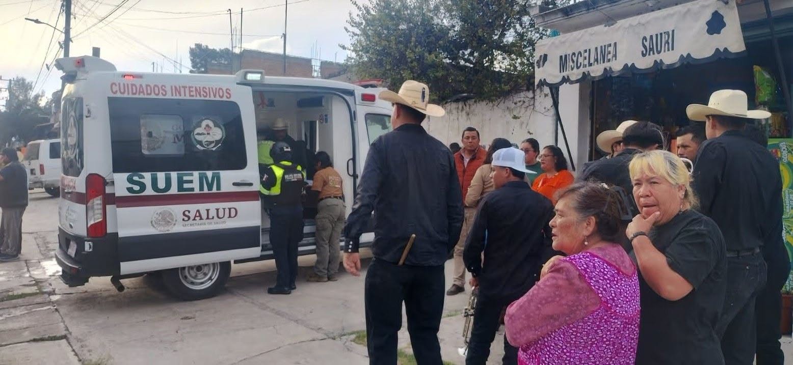 Explosión de pirotecnia en Aculco, Edomex, deja al menos 5 heridos durante festejos patrios.