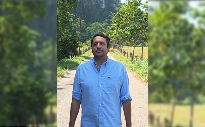 Andy López Beltrán descarta conclave y asegura que seguirán sus recorridos en Tabasco.
