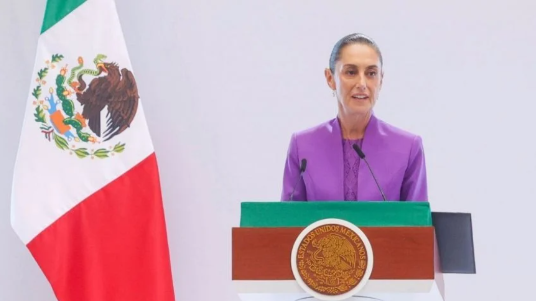 Sheinbaum llama a servidores públicos a comportarse