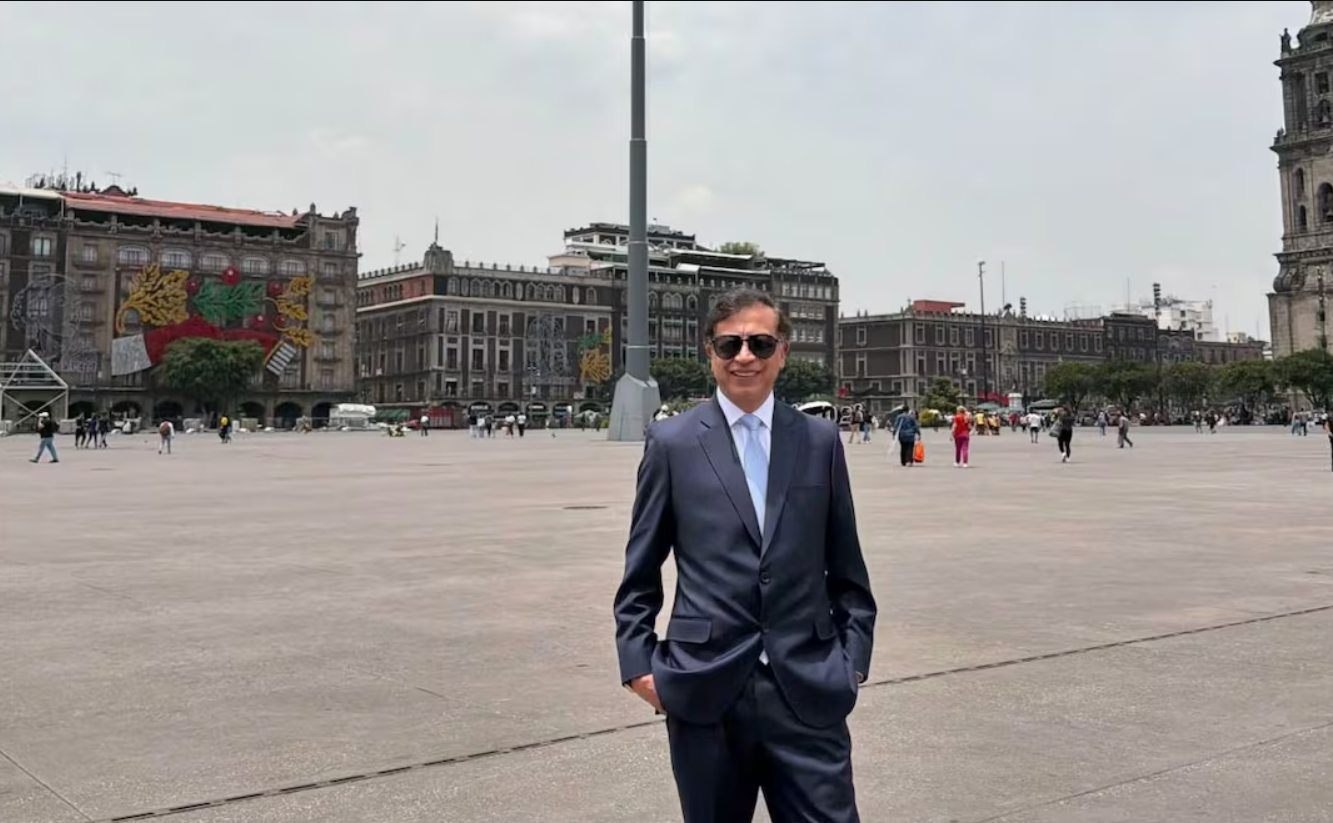 Petro presume encuentro con Sheinbaum en México