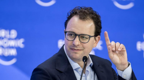 CEO de Anthropic pide frenar el ritmo de la Inteligencia Artificial y advierte sobre riesgos de seguridad