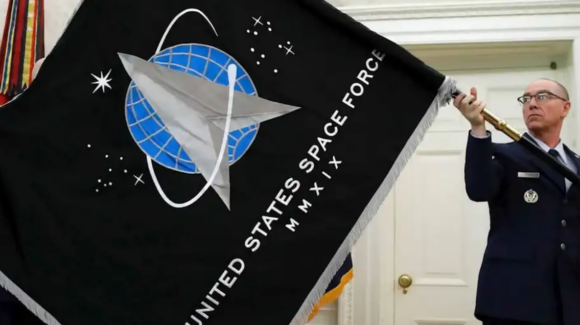 Estados Unidos confirma armas de control espacial; China y Rusia reaccionan ante el despliegue militar