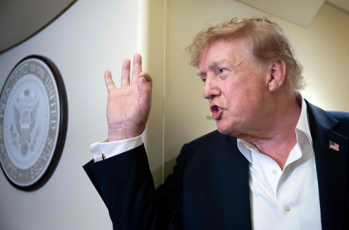 Trump exige a México procesar a funcionarios ligados a cárteles