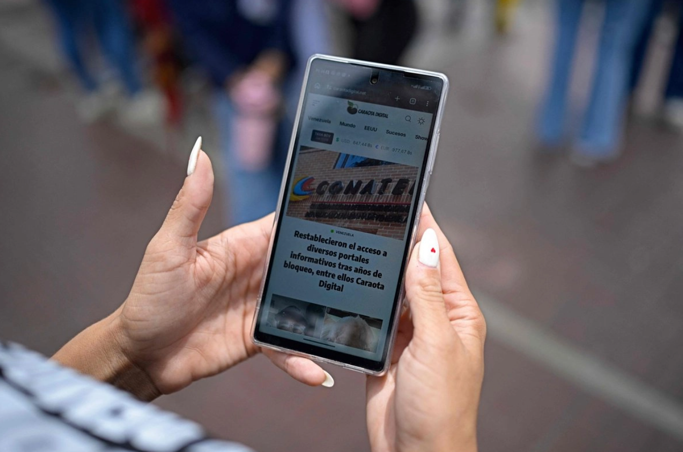 Venezuela desbloquea sitios informativos censurados durante años