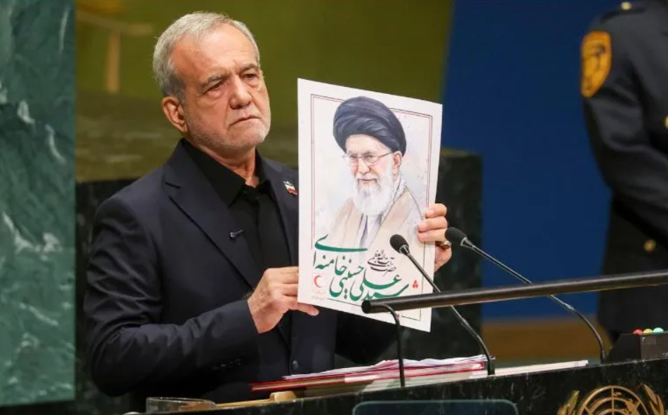Presidente de Irán acusa a Estados Unidos e Israel de terrorismo