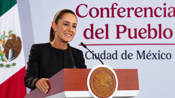 Sheinbaum evita pronunciarse sobre diferencias entre Morena y PT