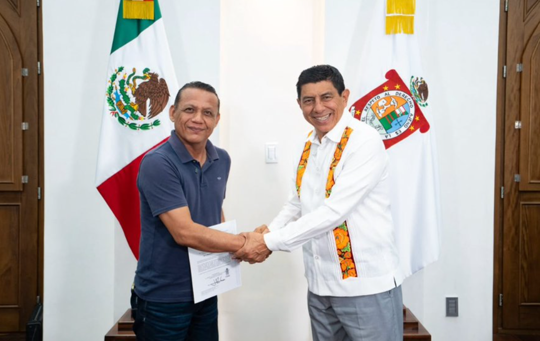 Salomón Jara designa a Francisco Vásquez comisionado en Juchitán