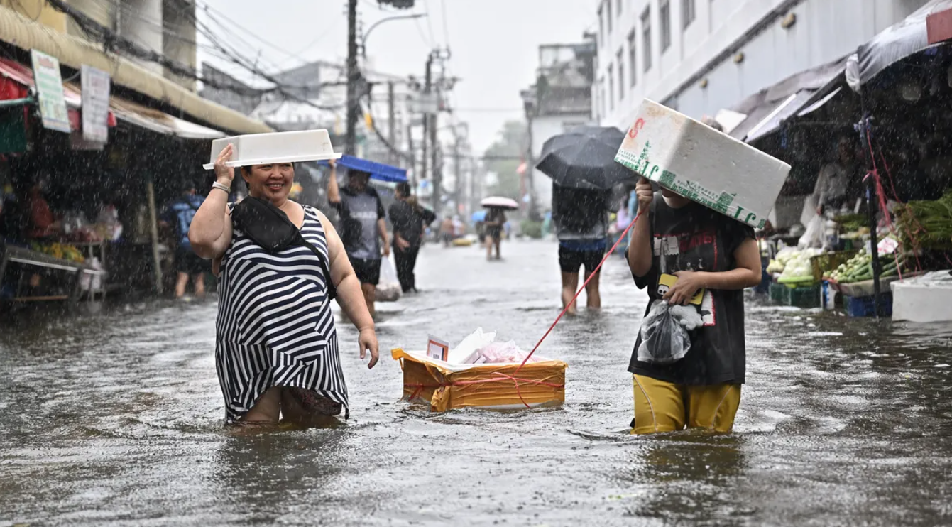 Inundaciones dejan al menos 16 muertos y decenas de desaparecidos en Tailandia y Birmania