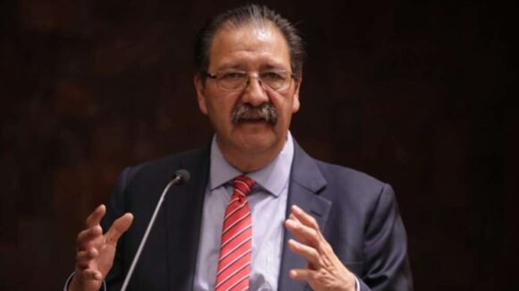 PT advierte que podría perder hasta 12 gubernaturas; exigen aplicar segunda encuesta