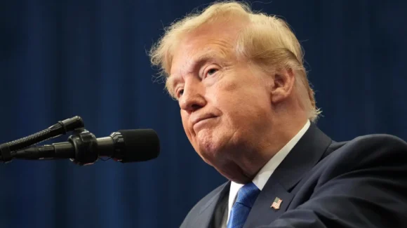 Donald Trump propone cambiar el nombre de la Inteligencia Artificial y lanza encuesta en redes