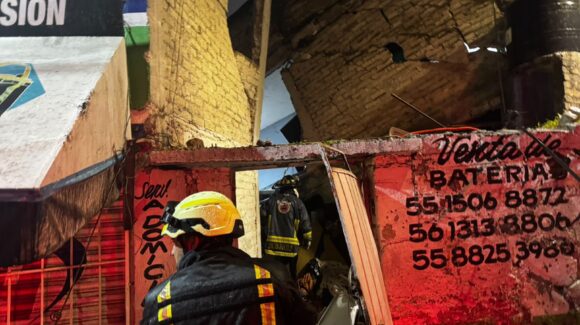 Explosión en taquería de Álvaro Obregón en CDMX deja un muerto y 11 personas trasladadas al hospital