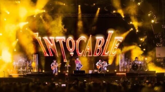 Intocable encabeza verbena del Zócalo de la CDMX para Grito de Independencia