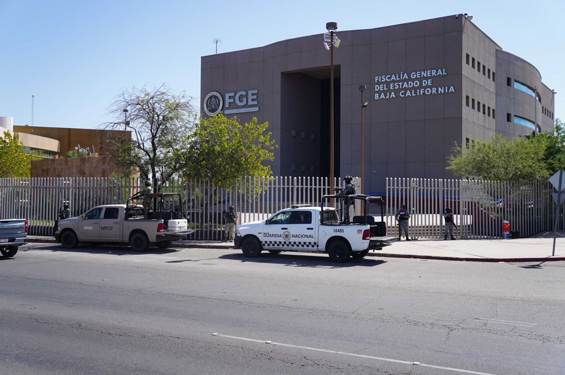 Fiscalía de Baja California investiga asesinato del subcomandante José Ramón Barajas en Mexicali.