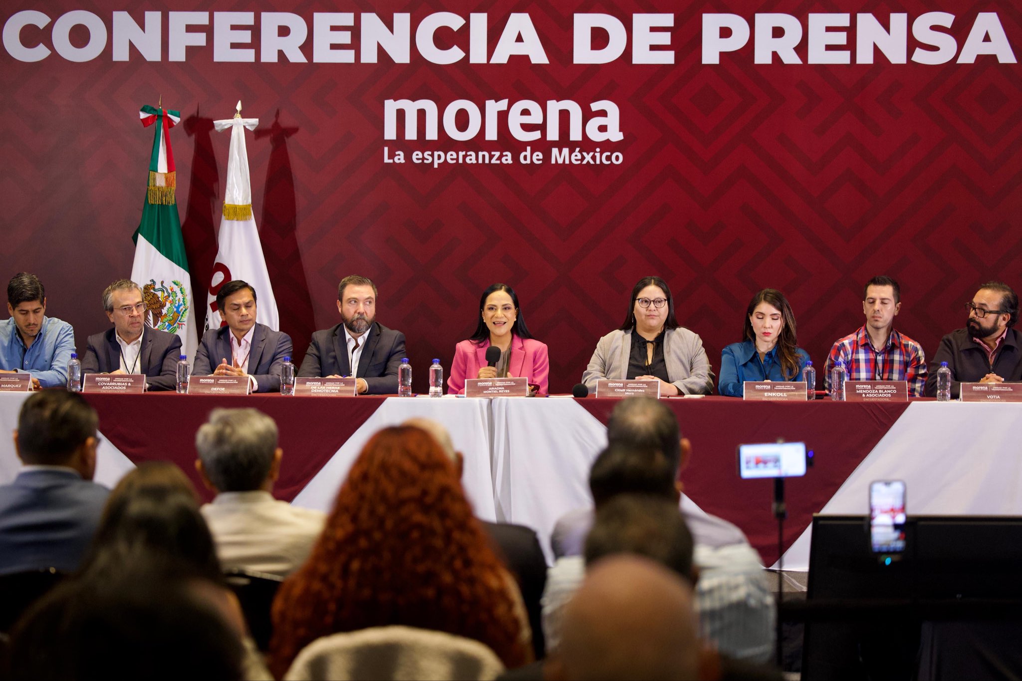 Morena no encubrirá a nadie; Ariadna Montiel rechaza señalamientos de EU contra Andy López Beltrán y Marina del Pilar.