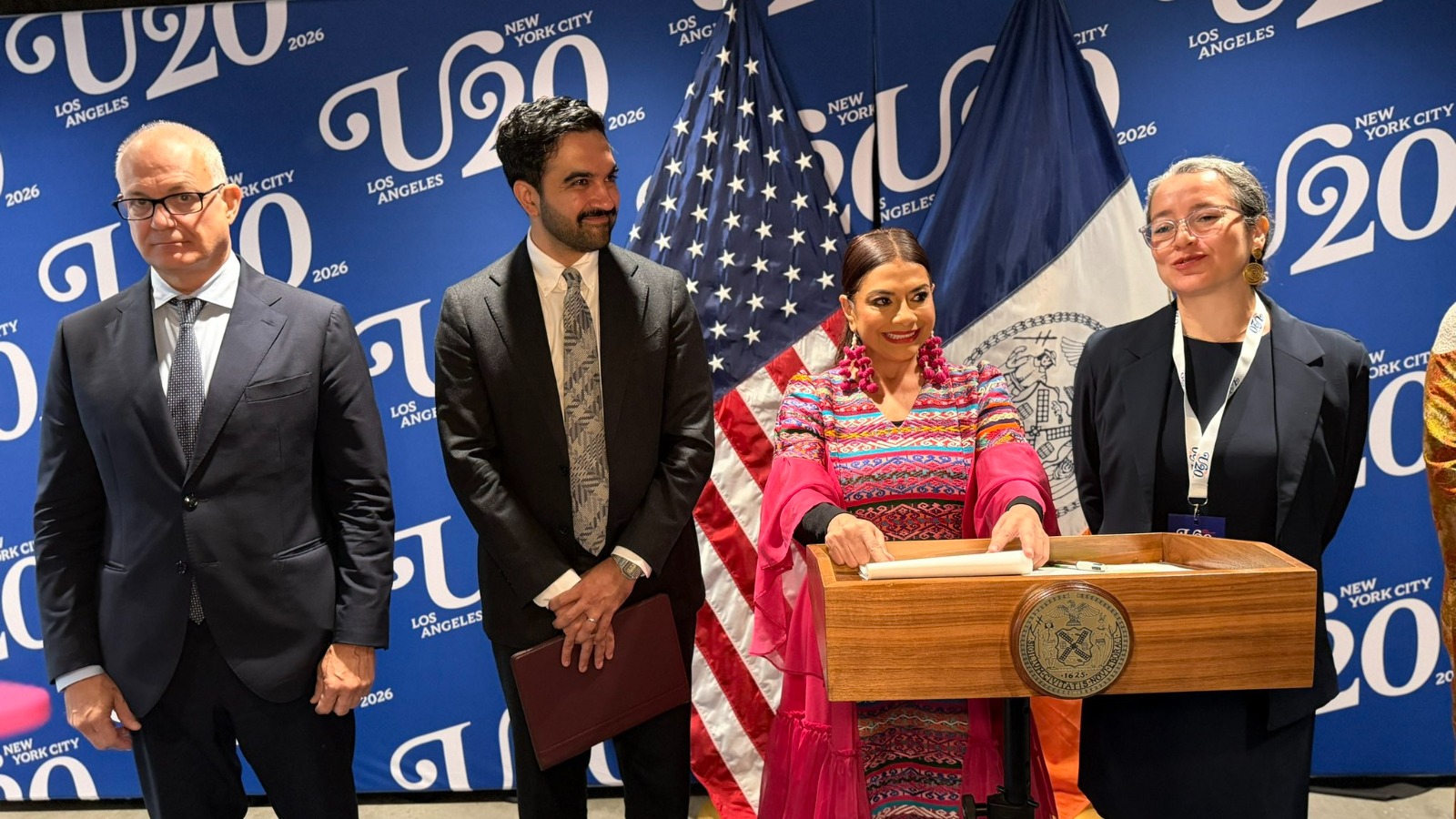 Clara Brugada aborda el derecho a la vivienda en cumbre U20 de Nueva York
