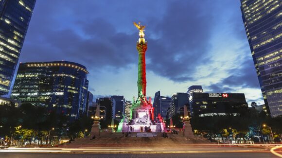 Ciudad de México lidera ranking de competitividad estatal del IMCO