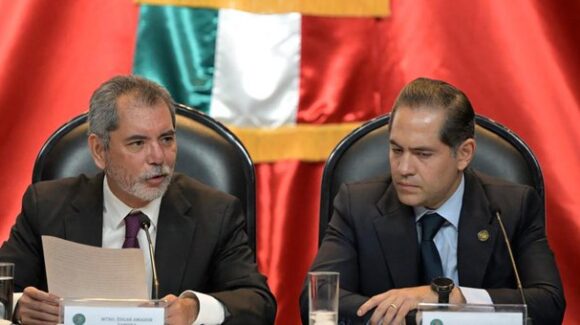 Hacienda entrega al Congreso de la Unión el Paquete Económico 2027