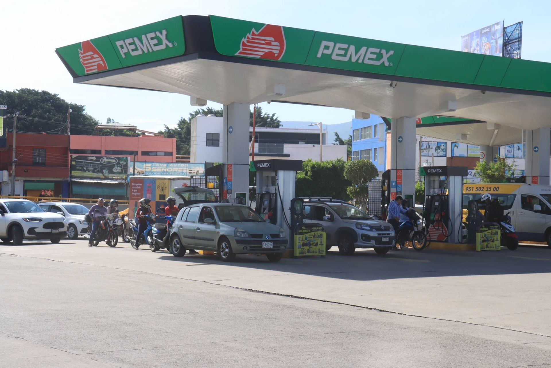 Pemex advierte a la SEC que controles a precios de combustibles pueden afectar sus resultados.