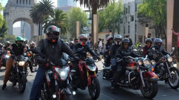 Nueva Ley de Movilidad CDMX: Buscan frenar muertes de motociclistas con reglas de tránsito