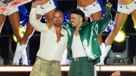 Ricky Martin estrena ‘Pikito Pikito’ durante show de medio tiempo en juego de la NFL en Brasil