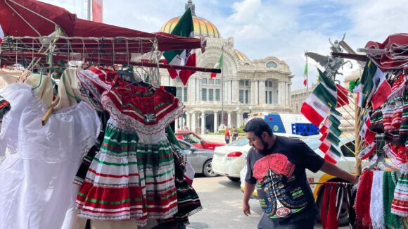 Fiestas patrias dejarán 39,600 mdp en el país en 2026 y beneficiarán a 4 millones de negocios