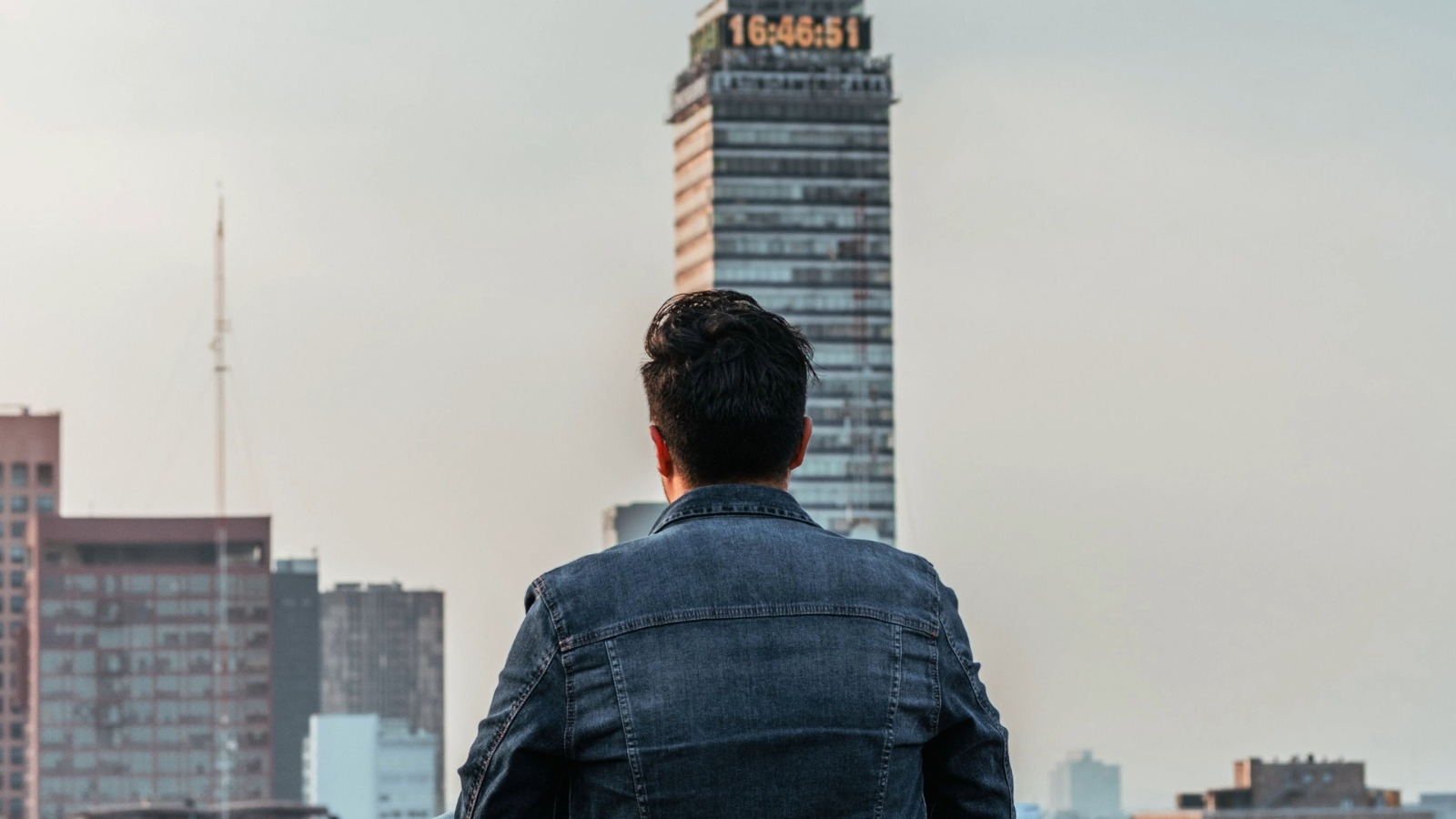 Cuatro de cada diez habitantes de la Ciudad de México son solteros: Inegi